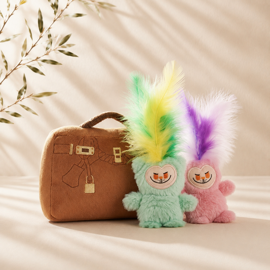 Lameowmeow – Cat Toy with Catnip and Feathers, Shaped Like a Handbag