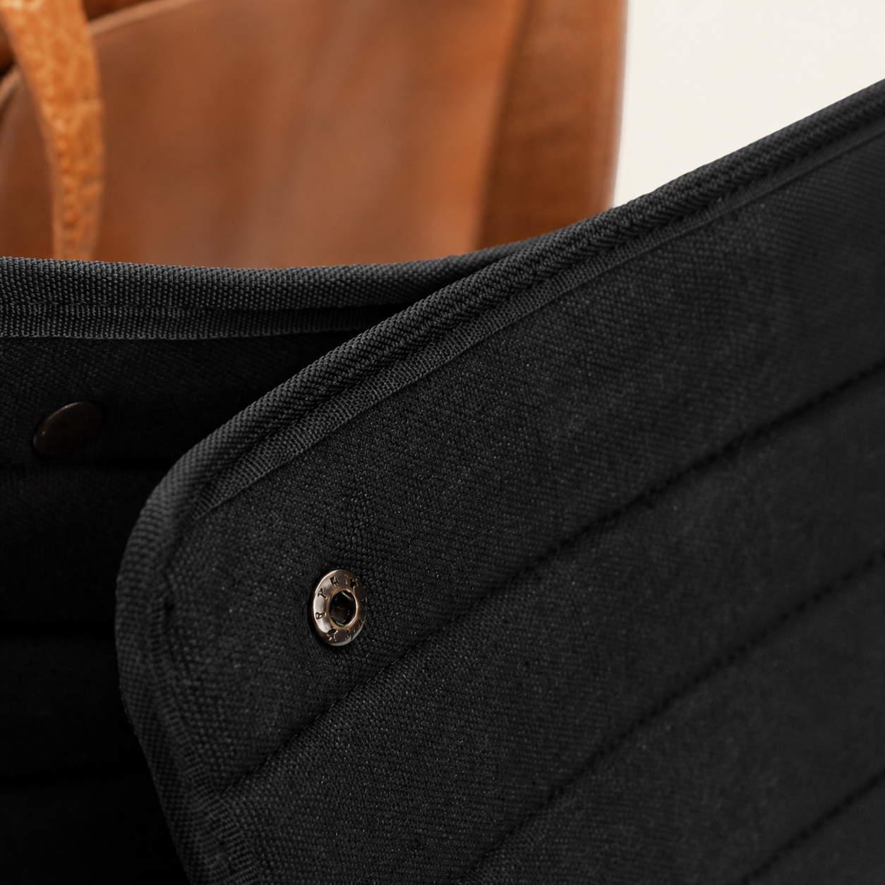 Bolso de Viaje de Cuero Natural para Gatos